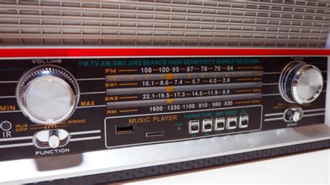 how do radio stations play music and what is the role of metadata in modern broadcasting?