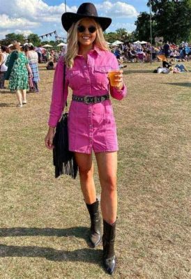 What to Wear to a Country Music Concert: A Guide to Dressing the Part and Embracing the Spirit